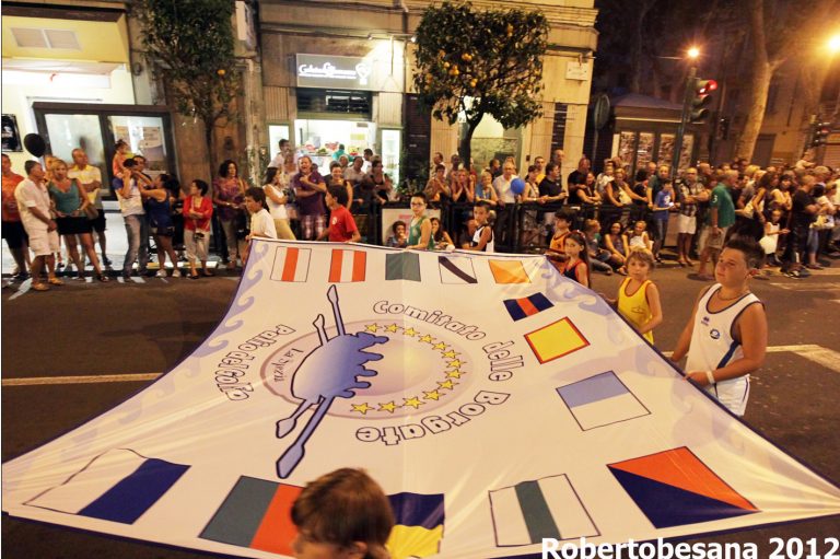 La Sfilata Palio Del Golfo La Spezia